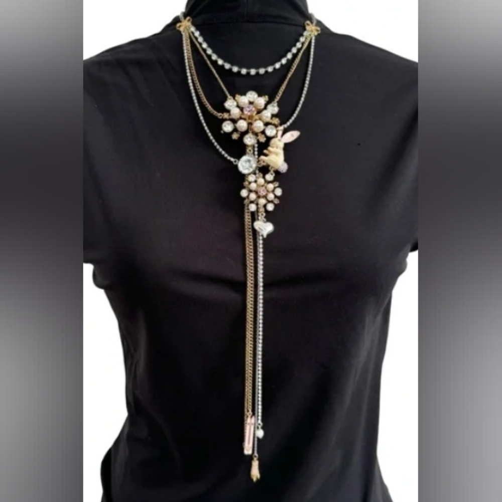 Vintage BETSY JOHNSON Snow Bunny Charm Necklace